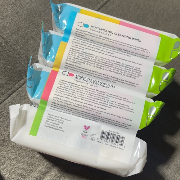 🥰🥰Spa Scriptions Multi Vitamin Cleansing Wipes🥰🥰 - Picture 4 of 5
